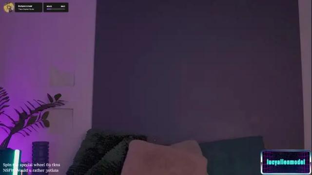 Image 10 of lucyallenx Stream on Chaturbate on 29 days ago