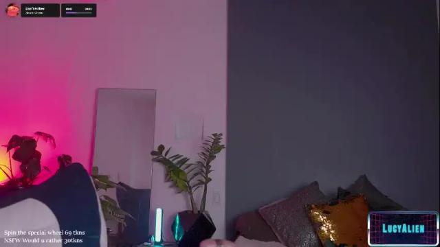 Image 4 of lucyallenx Stream on Chaturbate on 6 days ago