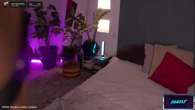 Thumbnail 3, lucyallenx's Stream at Chaturbate, 2 months ago