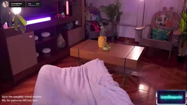 Image 3 of lucyallenx Stream on Chaturbate on 2 months ago