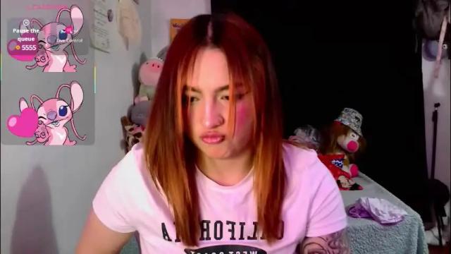 Image 4 of lucycherry__ Stream on Chaturbate on 3 months ago