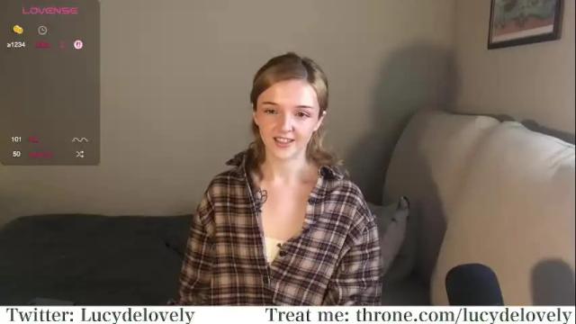 Image 6 of lucydelovely Stream on Chaturbate on 7 days ago