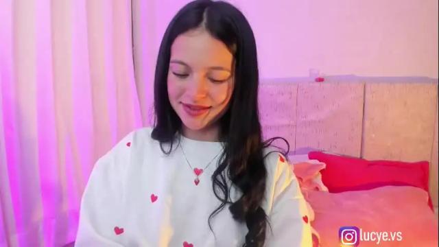 Image 3 of lucyevs Stream on Chaturbate on 10 days ago