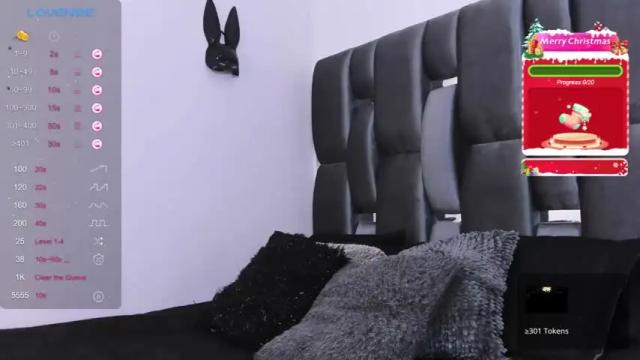 Image 11 of lucygiraldo Stream on Chaturbate on 18 months ago