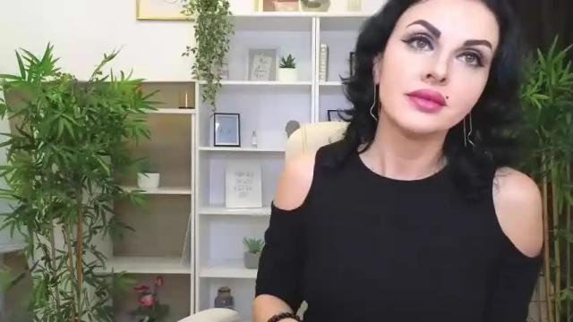 Image 11 of lucyjun Stream on Chaturbate on 18 months ago