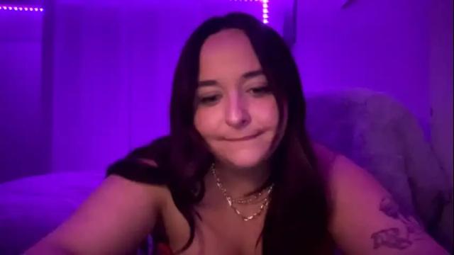 Image 11 of lucylavender444 Stream on Chaturbate on 17 months ago