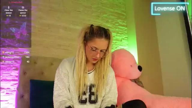 Thumbnail 3, lucylexton's Stream at Chaturbate, 2 months ago