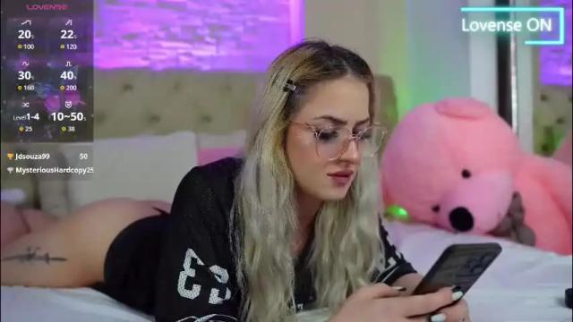 Thumbnail 3, lucylexton's Stream at Chaturbate, 2 months ago