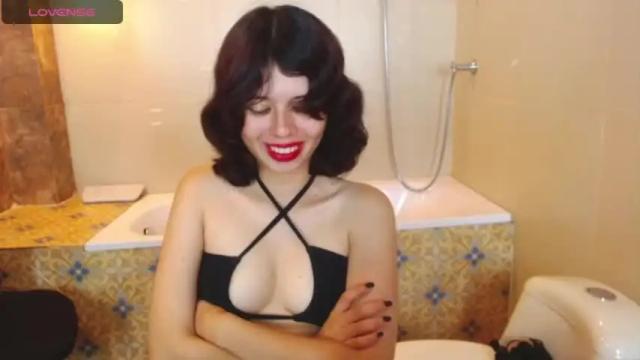 Image 10 of lucylogde Stream on Chaturbate on 18 months ago
