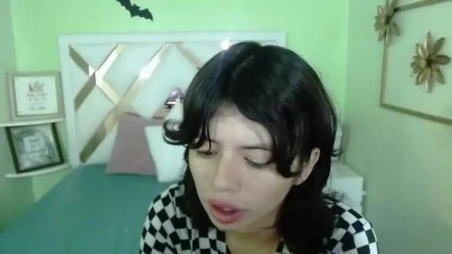 Image 10 of lucylogde Stream on Chaturbate on 18 months ago