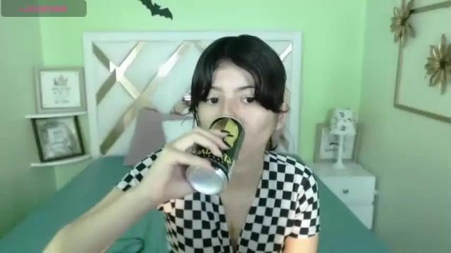 Image 2 of lucylogde Stream on Chaturbate on 18 months ago