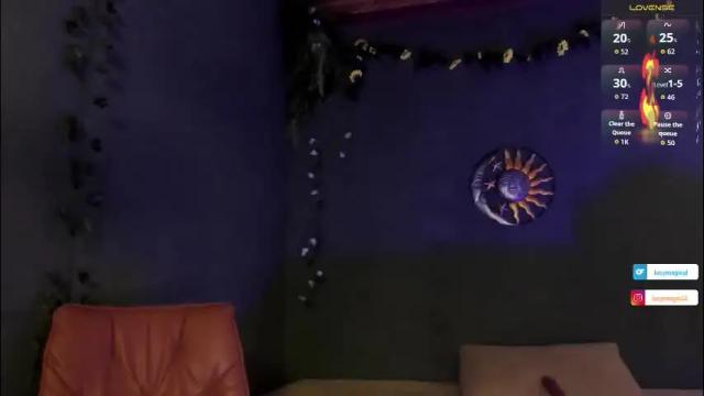 Image 4 of lucymagical Stream on Chaturbate on 1 month ago