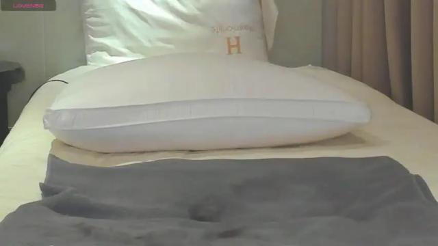 Image 10 of lucynuty Stream on Chaturbate on 13 months ago