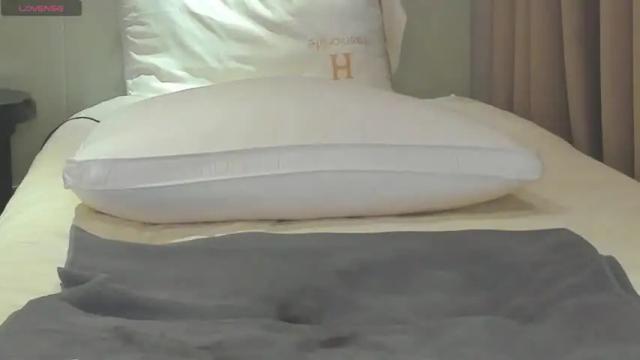 Image 12 of lucynuty Stream on Chaturbate on 13 months ago