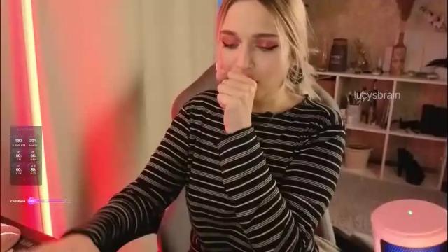 Image 10 of lucysbrain Stream on Chaturbate on 3 months ago