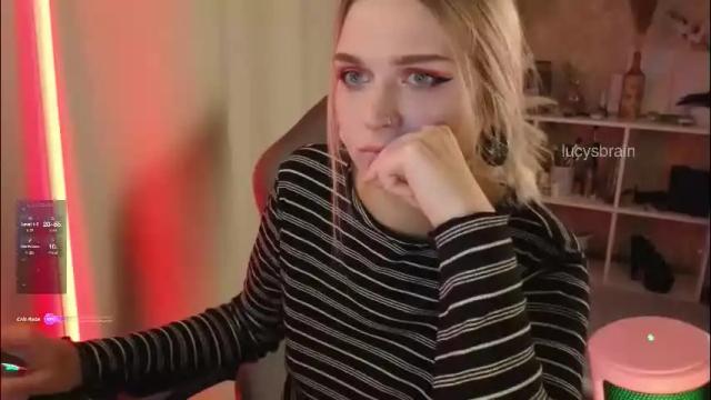 Image 11 of lucysbrain Stream on Chaturbate on 3 months ago