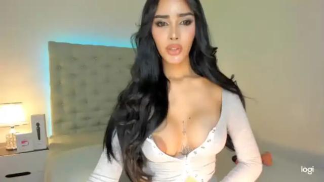 Image 7 of lucythecock_pussy18 Stream on Chaturbate on 14 months ago