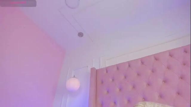 Image 11 of lucyvega4 Stream on Chaturbate on 5 days ago