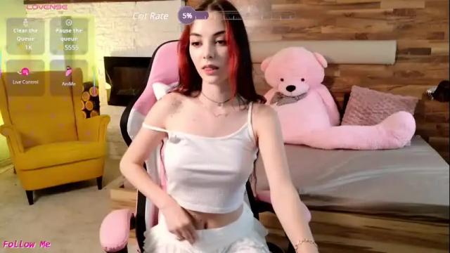 Image 11 of lucywilow Stream on Chaturbate on 7 months ago