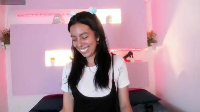 Thumbnail 1, lucyy_brownxxx's Stream at Chaturbate, 13 months ago