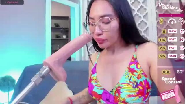 Image 12 of lucyy_liiu Stream on Chaturbate on 1 month ago