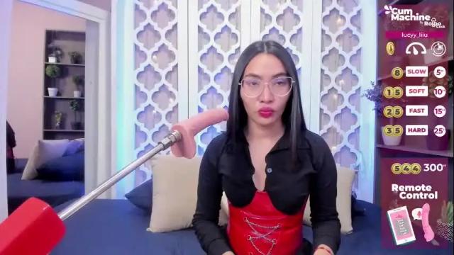Image 4 of lucyy_liiu Stream on Chaturbate on 25 days ago