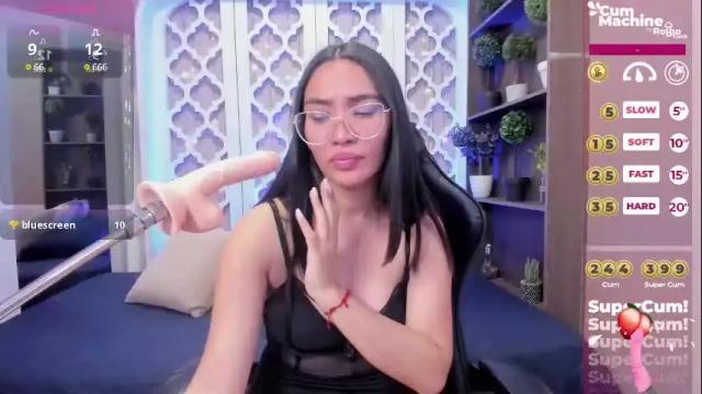 Image 11 of lucyy_liiu Stream on Chaturbate on 24 days ago