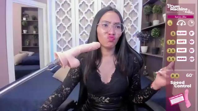 Image 3 of lucyy_liiu Stream on Chaturbate on 22 days ago