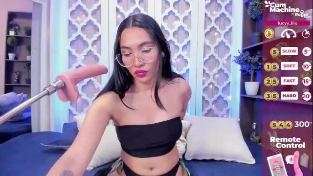 Image 11 of lucyy_liiu Stream on Chaturbate on 13 days ago
