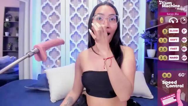 Image 8 of lucyy_liiu Stream on Chaturbate on 13 days ago