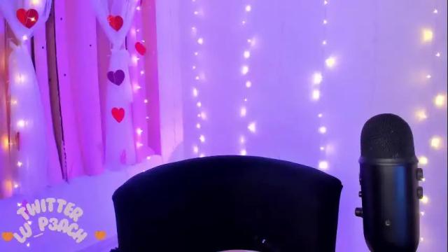 Image 4 of lucyy_peach Stream on Chaturbate on 1 month ago