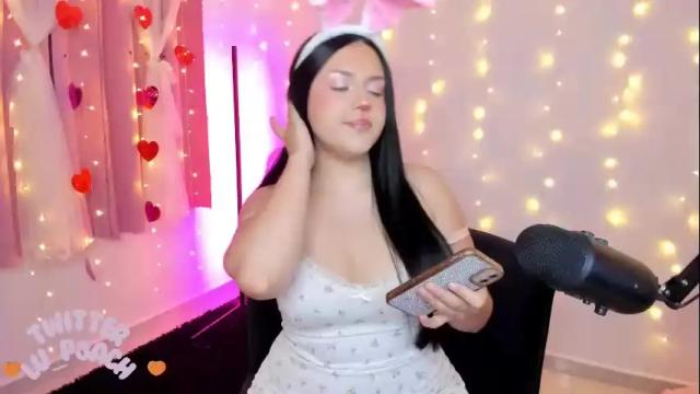Thumbnail 1, lucyy_peach's Stream at Chaturbate, 1 month ago