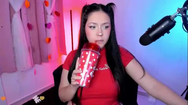 Image 2 of lucyy_peach Stream on Chaturbate on 1 month ago