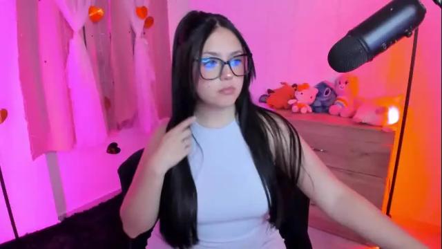 Image 10 of lucyy_peach Stream on Chaturbate on 25 days ago