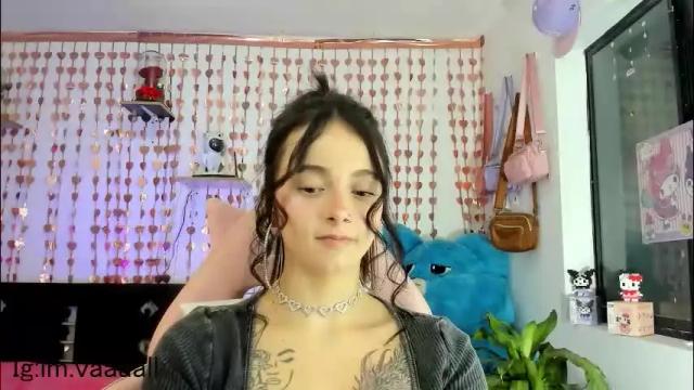 Image 4 of lucyy_tayy Stream on Chaturbate on 2 months ago