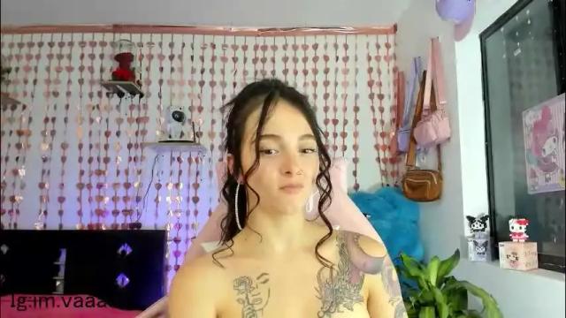 Image 6 of lucyy_tayy Stream on Chaturbate on 2 months ago