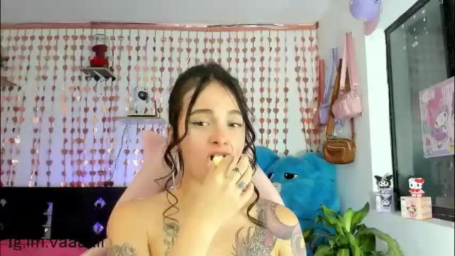 Image 8 of lucyy_tayy Stream on Chaturbate on 2 months ago