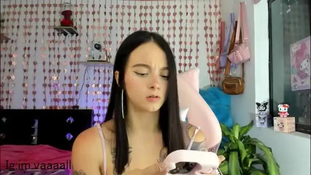 Image 10 of lucyy_tayy Stream on Chaturbate on 2 months ago