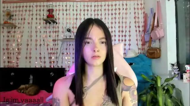 Image 8 of lucyy_tayy Stream on Chaturbate on 2 months ago