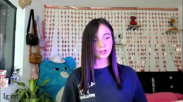 Image 11 of lucyy_tayy Stream on Chaturbate on 2 months ago