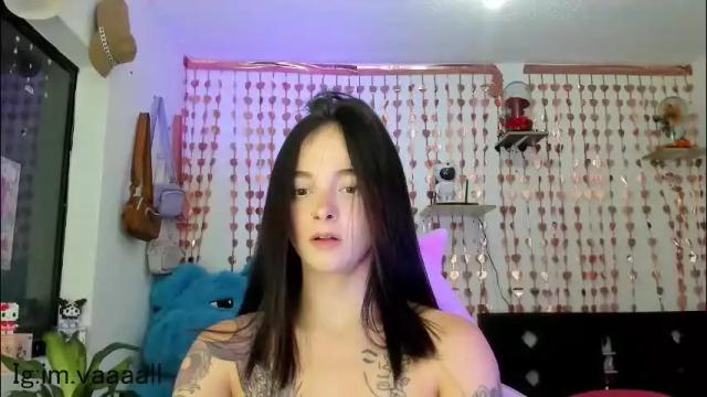 Image 11 of lucyy_tayy Stream on Chaturbate on 2 months ago