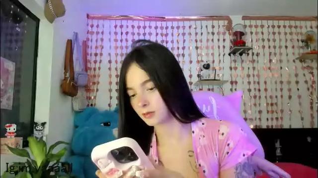Image 3 of lucyy_tayy Stream on Chaturbate on 2 months ago