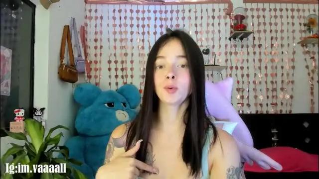 Image 11 of lucyy_tayy Stream on Chaturbate on 1 month ago