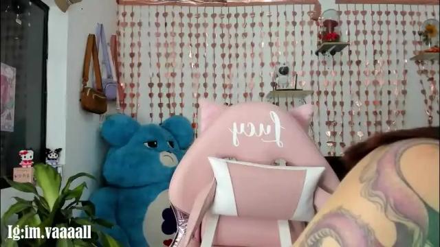 Thumbnail 2, lucyy_tayy's Stream at Chaturbate, 1 month ago