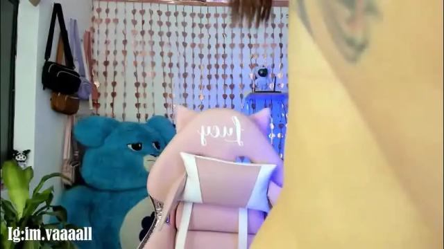 Image 4 of lucyy_tayy Stream on Chaturbate on 1 month ago