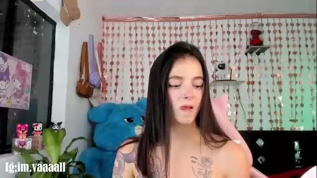 Image 12 of lucyy_tayy Stream on Chaturbate on 1 month ago