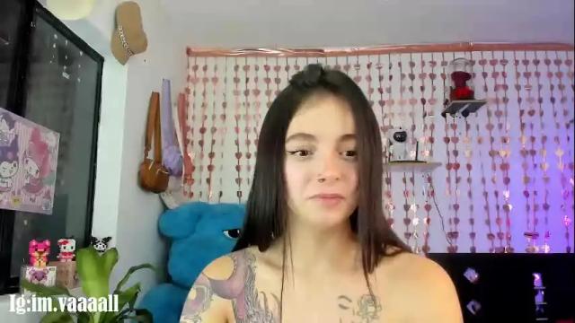 Image 6 of lucyy_tayy Stream on Chaturbate on 1 month ago