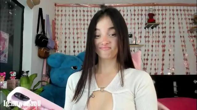 Image 4 of lucyy_tayy Stream on Chaturbate on 1 month ago