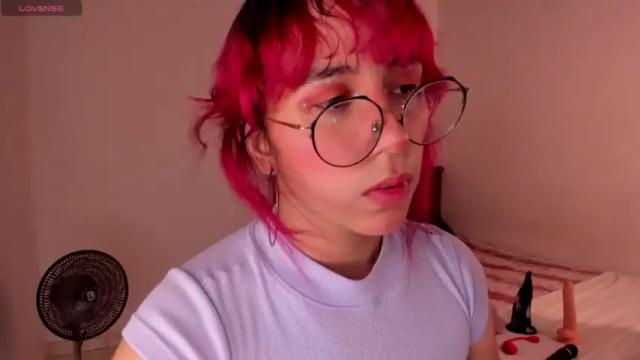 Thumbnail 1, ludovica6669's Stream at Chaturbate, 16 months ago