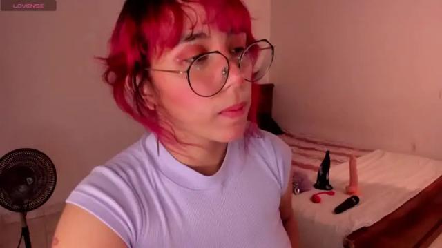 Image 2 of ludovica6669 Stream on Chaturbate on 16 months ago
